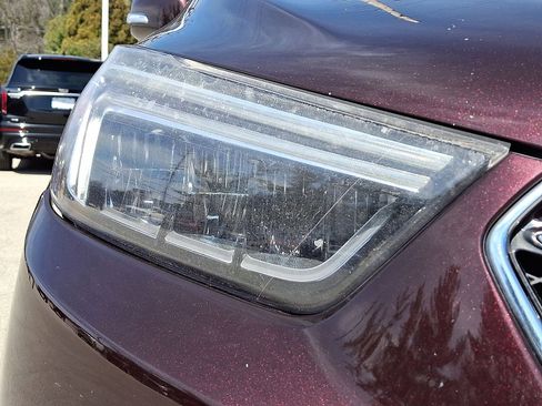 Certified 2017 Buick Encore Essence image 28