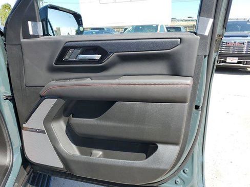 New 2026 GMC Yukon XL AT4 Ultimate image 9