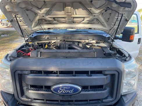 Used 2015 Ford F250 XL w/ Power Equipment Group image 10