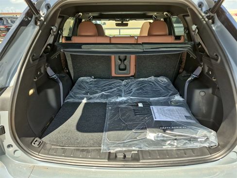 New 2025 Mitsubishi Outlander SEL image 34