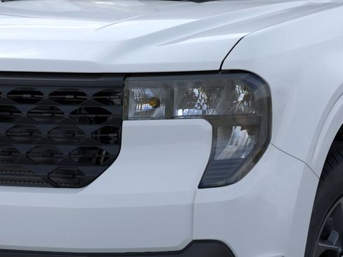 New 2026 Ford Maverick XLT FWD image 19