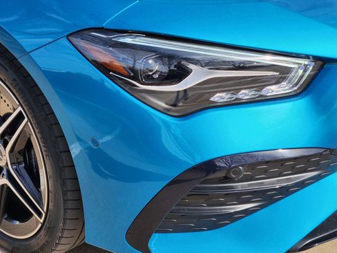 Certified 2025 Mercedes-Benz CLA 250 4MATIC image 7