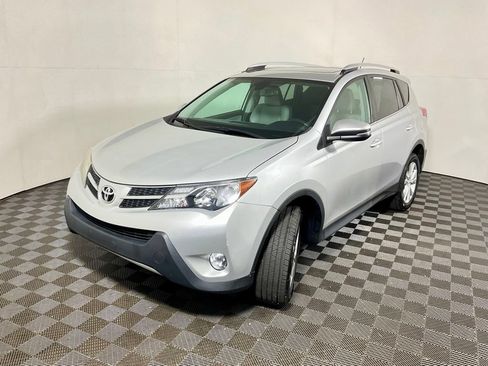 Used 2014 Toyota RAV4 Limited w/ Technology Package AWD/4WD image 12