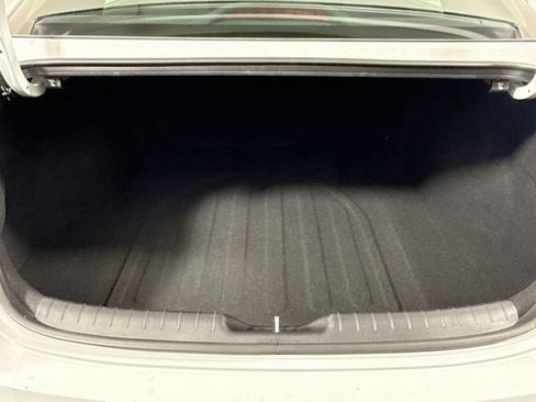 Certified 2025 Hyundai Elantra Sport FWD image 25