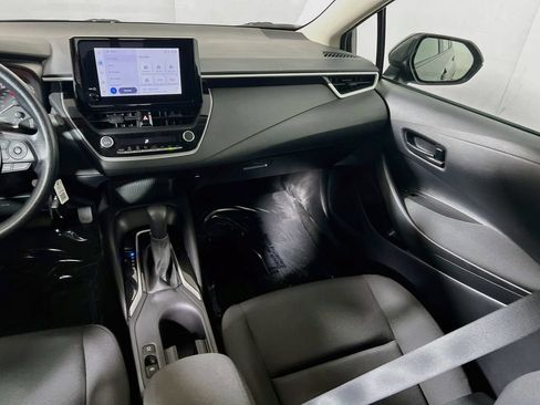 Certified 2025 Toyota Corolla LE FWD image 20