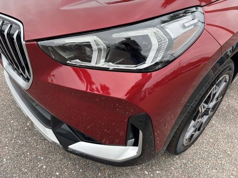 Used 2026 BMW X1 xDrive28i w/ Technology Package image 9