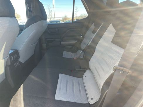 Used 2025 Toyota 4Runner TRD Off-Road image 25