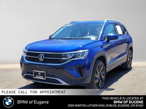 Used 2024 Volkswagen Taos SEL AWD/4WD image 7
