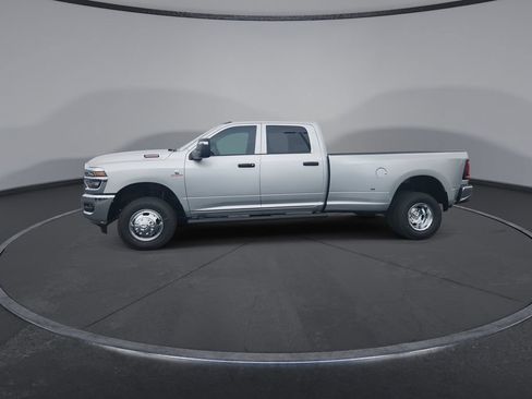 New 2026 RAM 3500 Tradesman AWD/4WD image 5
