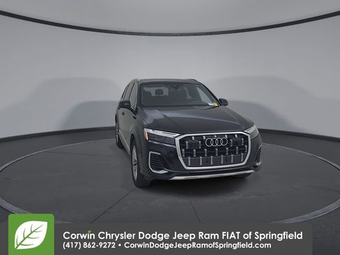 Used 2025 Audi Q7 3.0T Premium Plus AWD/4WD image 4