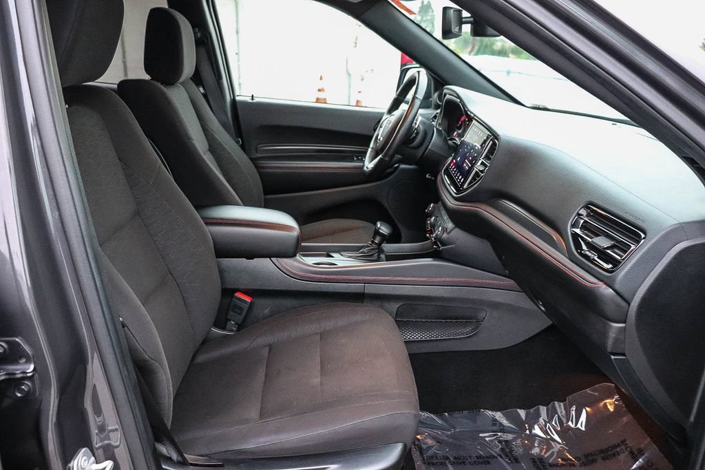 Used 2025 Dodge Durango GT AWD/4WD image 19