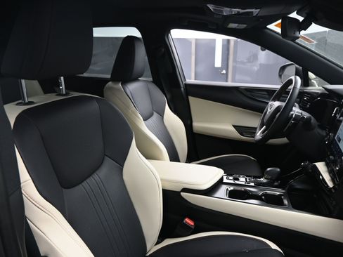 Used 2024 Lexus NX 350h AWD w/ Cold Area Package image 21