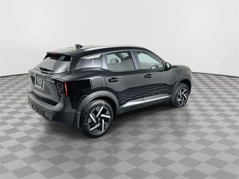 New 2026 Nissan Kicks SV image 8