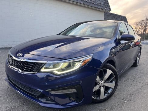 Used 2019 Kia Optima S w/ S Panoramic Sunroof Package image 2
