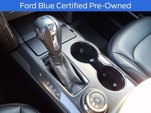 Certified 2019 Ford Explorer XLT w/ Equipment Group 202A image 18