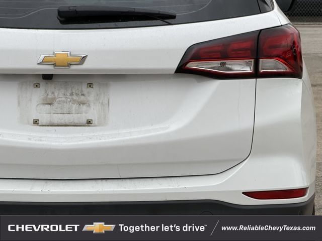 Used 2024 Chevrolet Equinox LS w/ Driver Confidence II Package FWD image 6