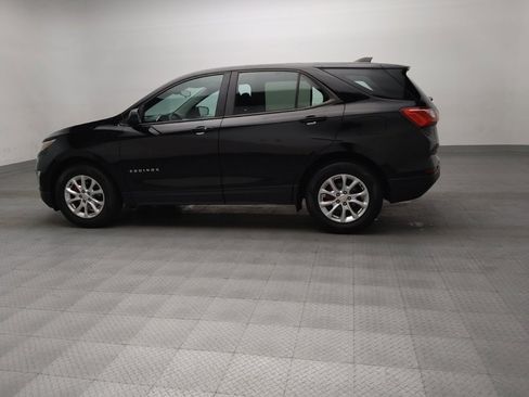 Used 2020 Chevrolet Equinox LS image 3