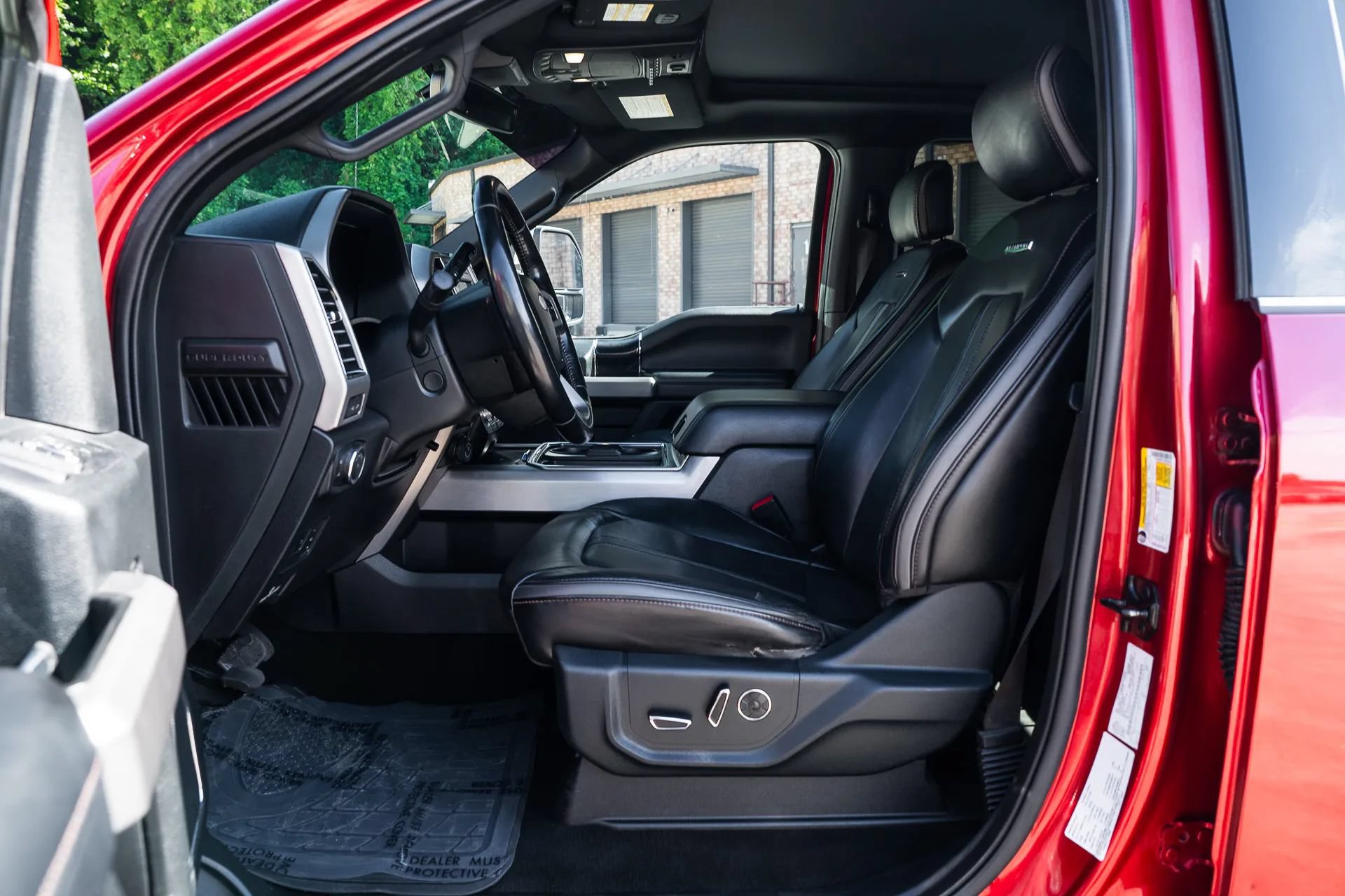 Used 2020 Ford F350 Platinum AWD/4WD image 26