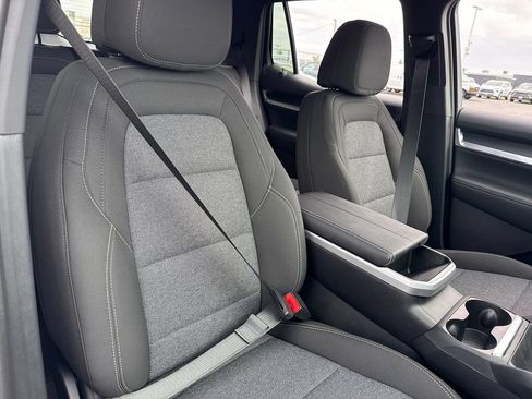 New 2027 GMC Terrain Elevation w/ Technology Package II AWD/4WD image 35