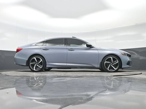 Used 2022 Honda Accord Sport image 31