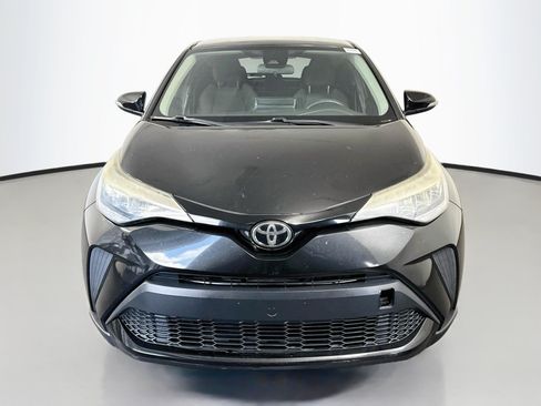 Used 2021 Toyota C-HR LE FWD image 2