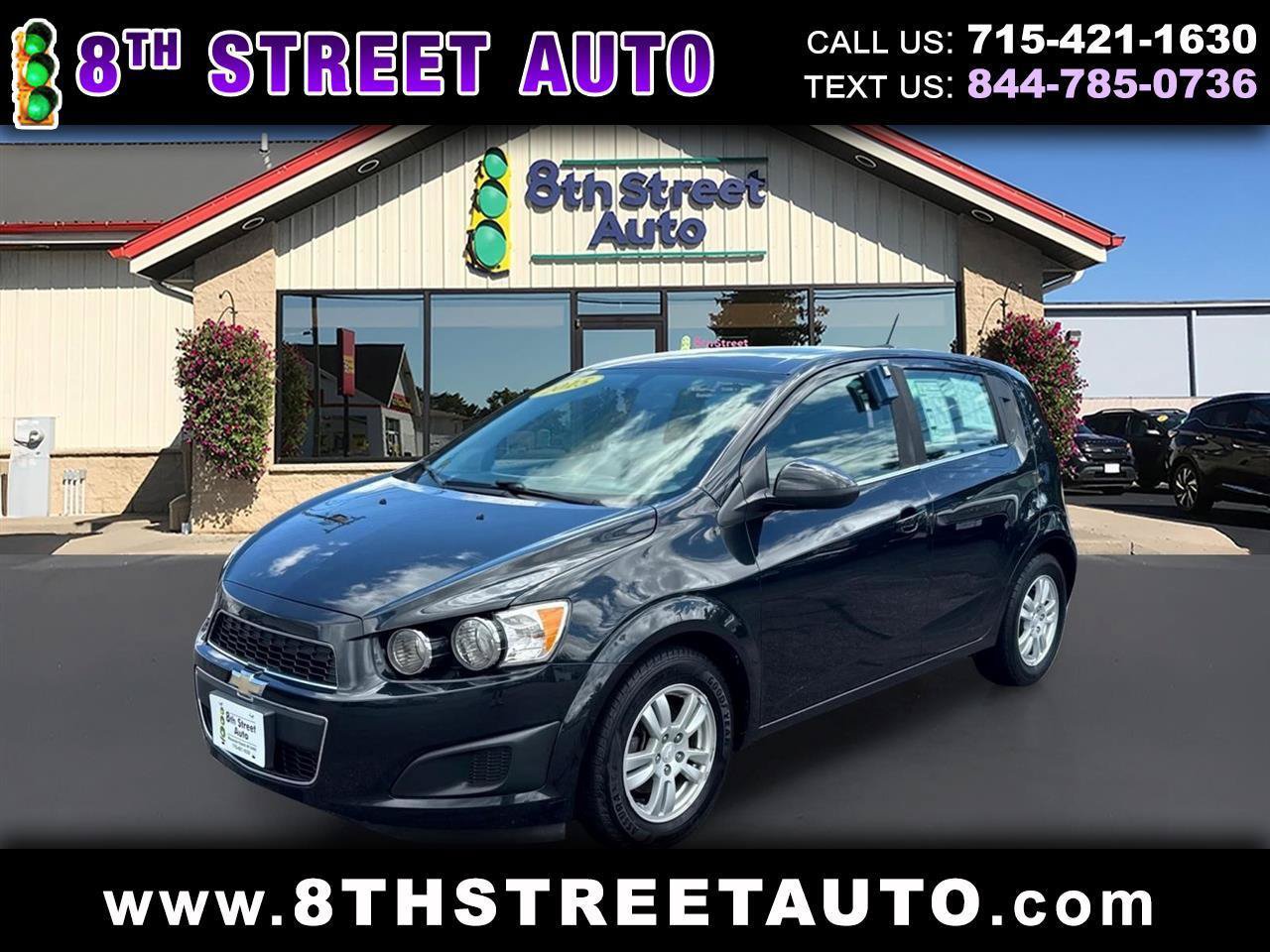 Used 2015 Chevrolet Sonic LT FWD image 1
