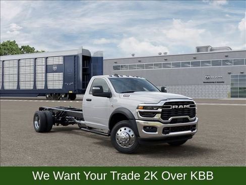 New 2026 RAM 5500 Tradesman AWD/4WD image 5