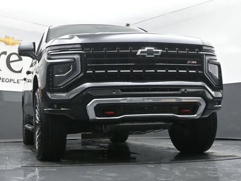 New 2026 Chevrolet Tahoe Z71 w/ Comfort Package AWD/4WD image 3