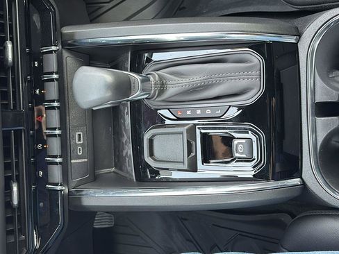 Certified 2025 GMC Canyon Elevation w/ Convenience Package RWD image 36