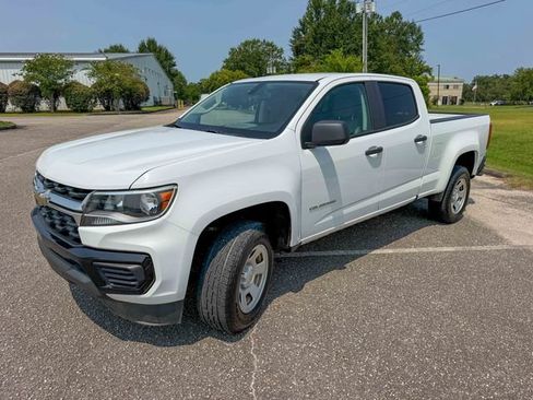 Used 2022 Chevrolet Colorado W/T w/ WT Convenience Package RWD image 7