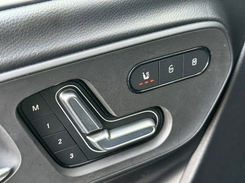 Used 2023 Mercedes-Benz Sprinter 3500 w/ Parking Package image 22