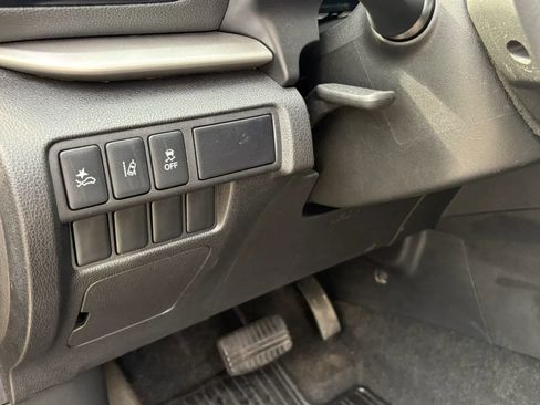Used 2023 Mitsubishi Eclipse Cross LE AWD/4WD image 18