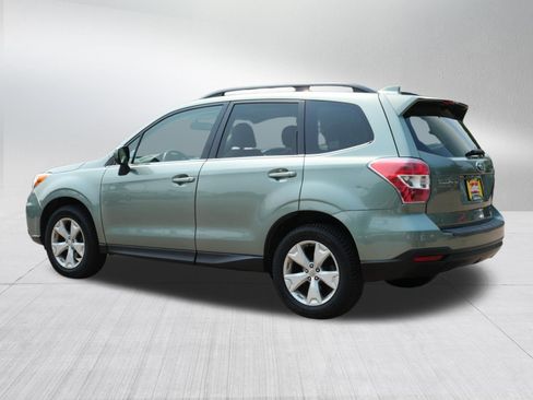 Used 2016 Subaru Forester 2.5i Limited w/ Popular Package #2 AWD/4WD image 5