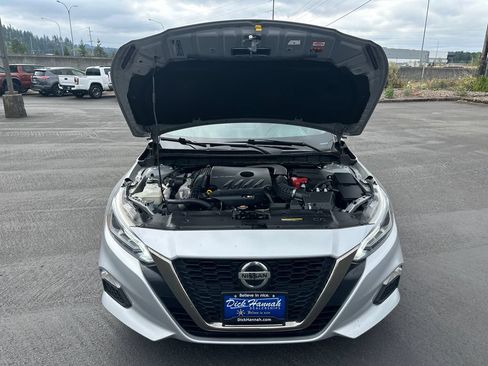 Used 2021 Nissan Altima 2.0 SR FWD image 4