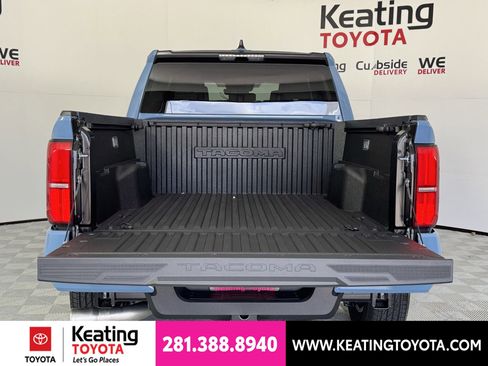 Used 2026 Toyota Tacoma SR5 AWD/4WD image 17