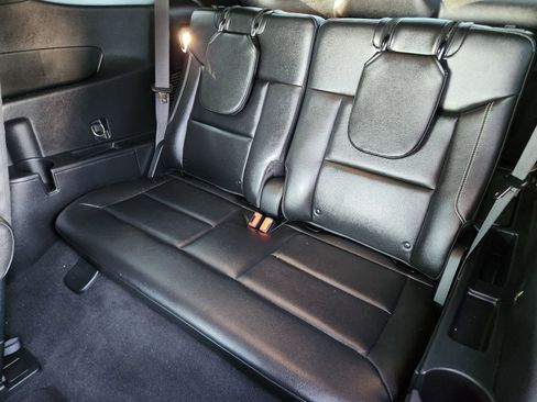 Used 2021 Ford Explorer ST w/ Equipment Group 401A image 33