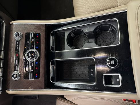 Used 2021 Lincoln Aviator Reserve w/ Equipment Group 202A AWD/4WD image 34