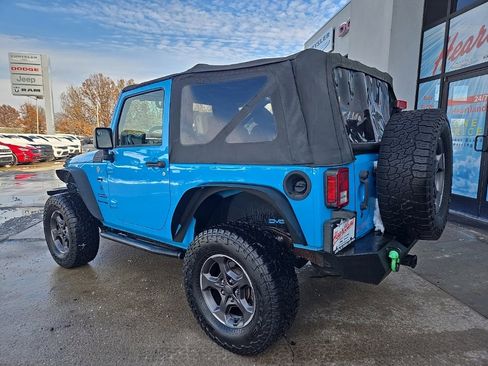 Used 2018 Jeep Wrangler Sport image 6