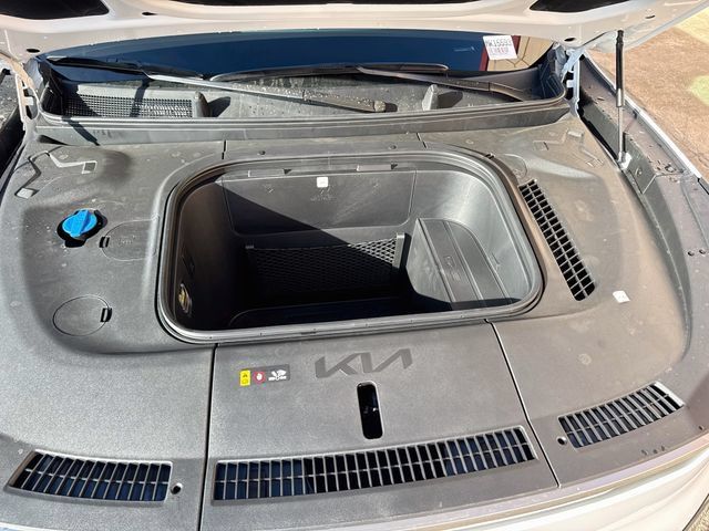 New 2026 Kia EV9 Light RWD image 32