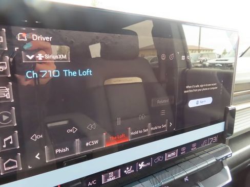 Used 2024 GMC Hummer EV 3X w/ LPO, Illumination Package AWD/4WD image 29