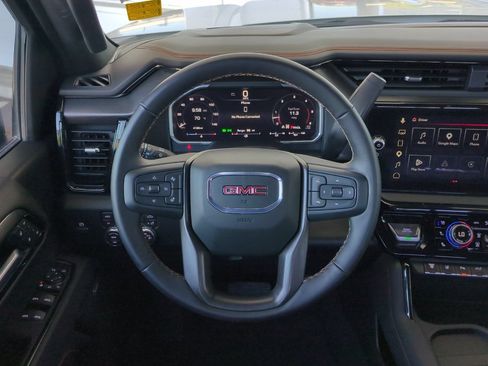 Used 2026 GMC Sierra 2500 AT4 w/ AT4 Premium Plus Package AWD/4WD image 15