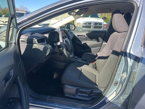 Used 2023 Toyota Corolla LE image 13