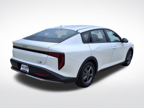 Used 2025 Kia K4 FWD image 8