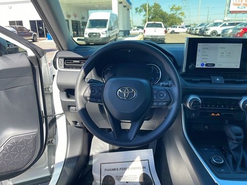 Used 2024 Toyota RAV4 XLE image 32