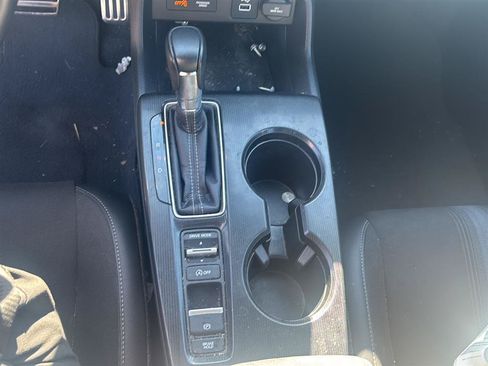 Used 2023 Honda Civic Sport image 11