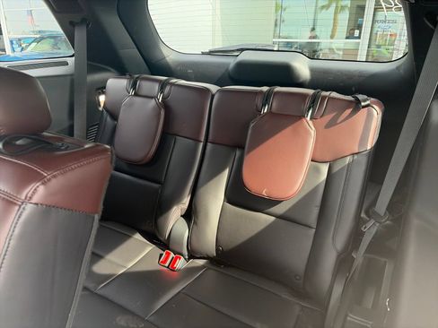 Used 2020 Ford Explorer Platinum w/ Premium Technology Package AWD/4WD image 14