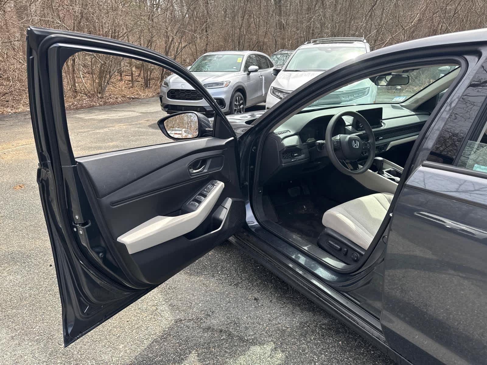 Used 2024 Honda Accord EX image 12