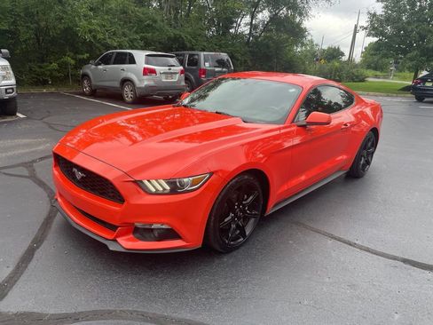 Used 2015 Ford Mustang Coupe w/ Equipment Group 051A RWD image 3