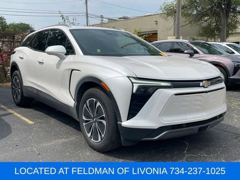 Used 2024 Chevrolet Blazer EV LT AWD/4WD image 4