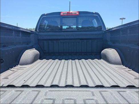 Used 2019 Chevrolet Colorado ZR2 AWD/4WD image 13